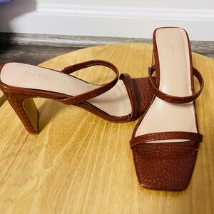 The Drop. Brown Croc Heeled Sandal. Size 7.5